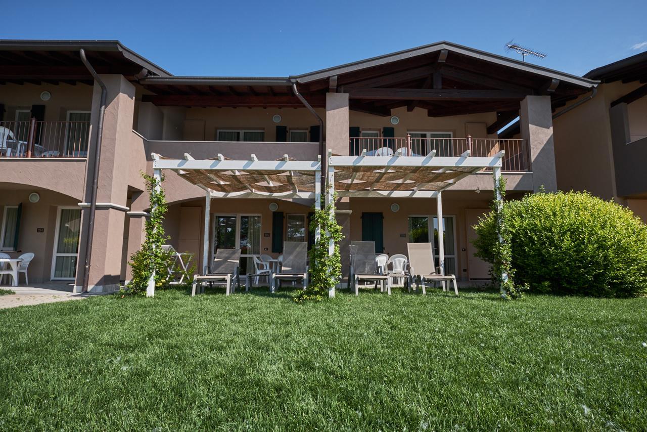Villaggio Turistico Lugana Marina Sirmione Buitenkant foto
